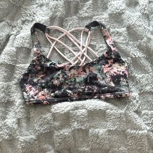 lululemon crossover sports bra